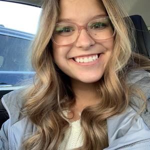 Meet your Posher, Cassie